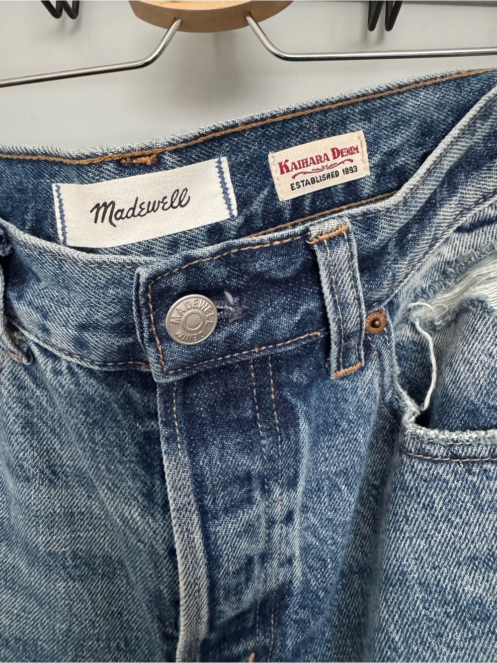 Madewell x Kaihara Selvedge Denim Dean Easy Straight Jean in Millington - Picture 9 of 10